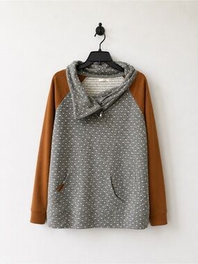 Maurices Gray Dot Zip Funnelneck Sweater with Brown Raglan Sleeves